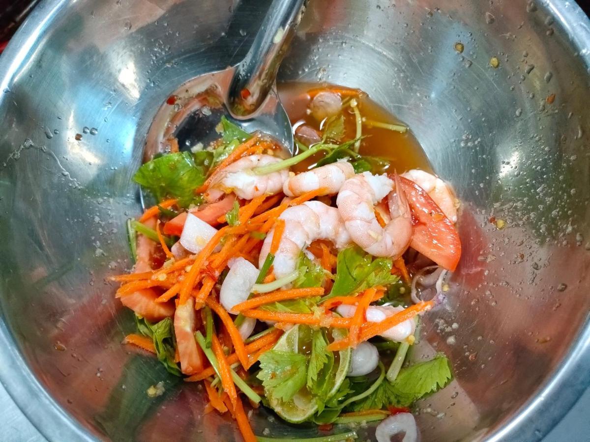 Wixky Hotel 농카이 외부 사진