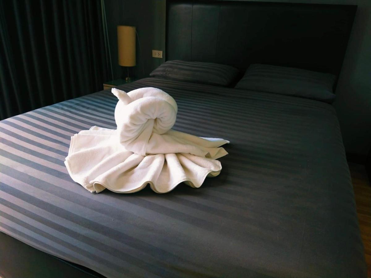 Wixky Hotel 농카이 외부 사진