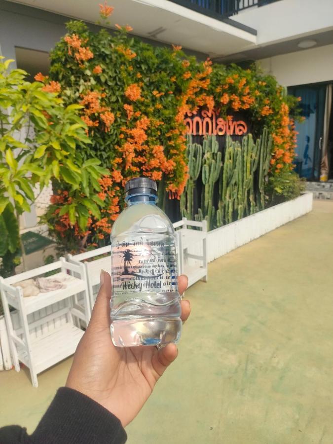 Wixky Hotel 농카이 외부 사진
