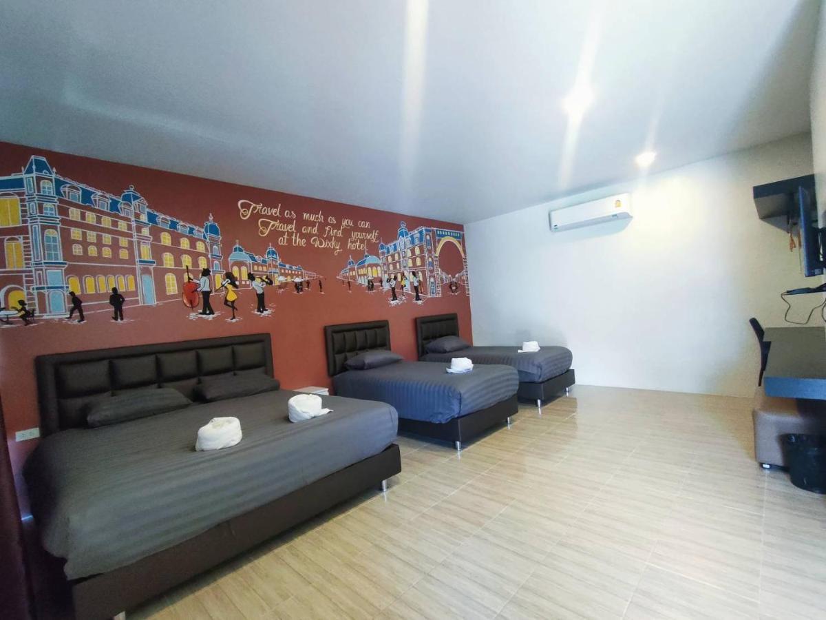 Wixky Hotel 농카이 외부 사진