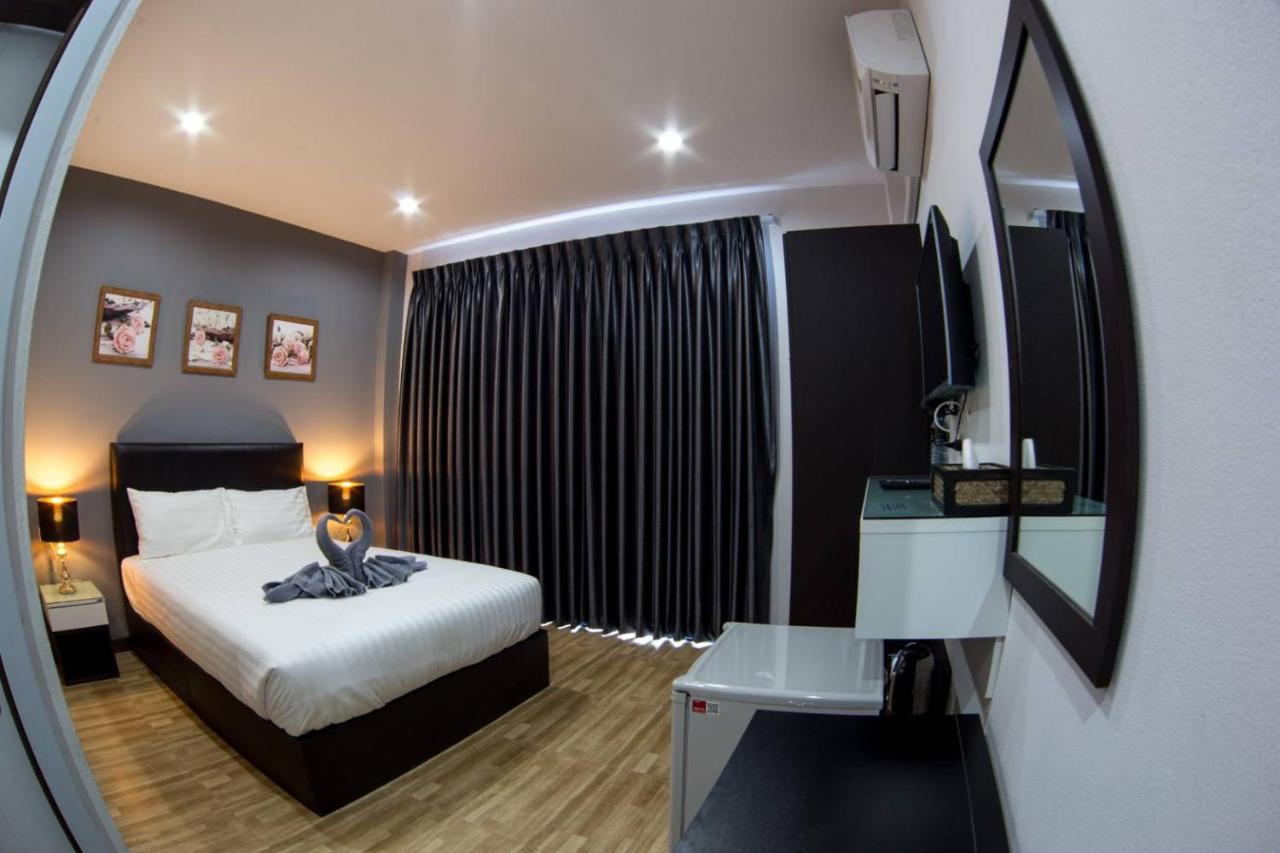 Wixky Hotel 농카이 외부 사진