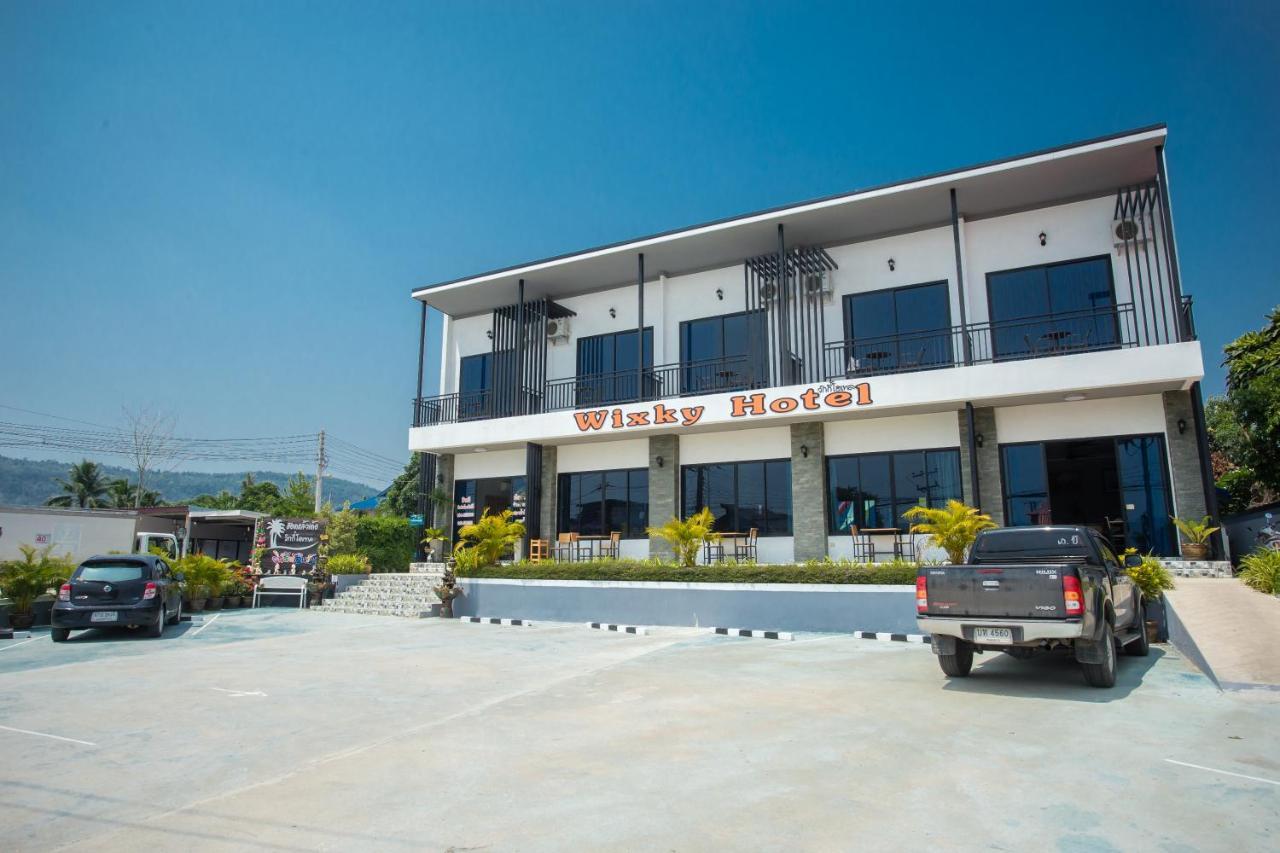 Wixky Hotel 농카이 외부 사진